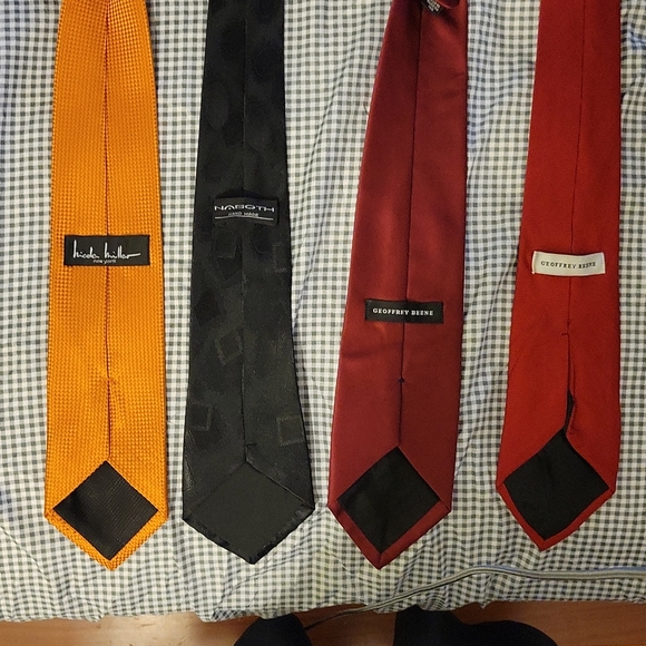 4 ties: Geoffrey Beene, Nicole Miller and Naboth - Picture 2 of 2